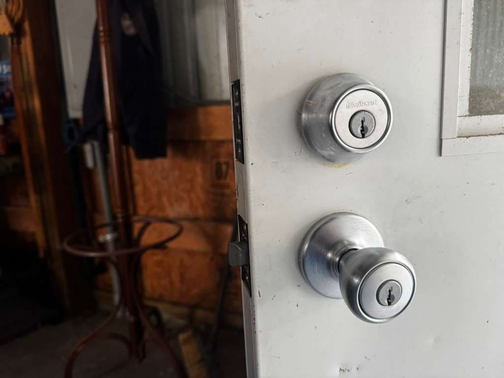 Emergency Lockout Service in Lake County, FL — Locksmith Enforcement
